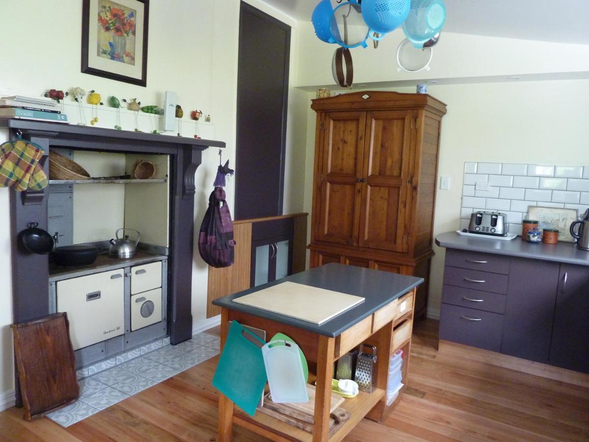 Halfmoon Cottage 아카로아 외부 사진